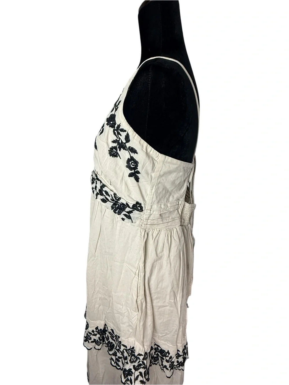 Abercrombie & Fitch cream maxi dress w/   black floral embroidery